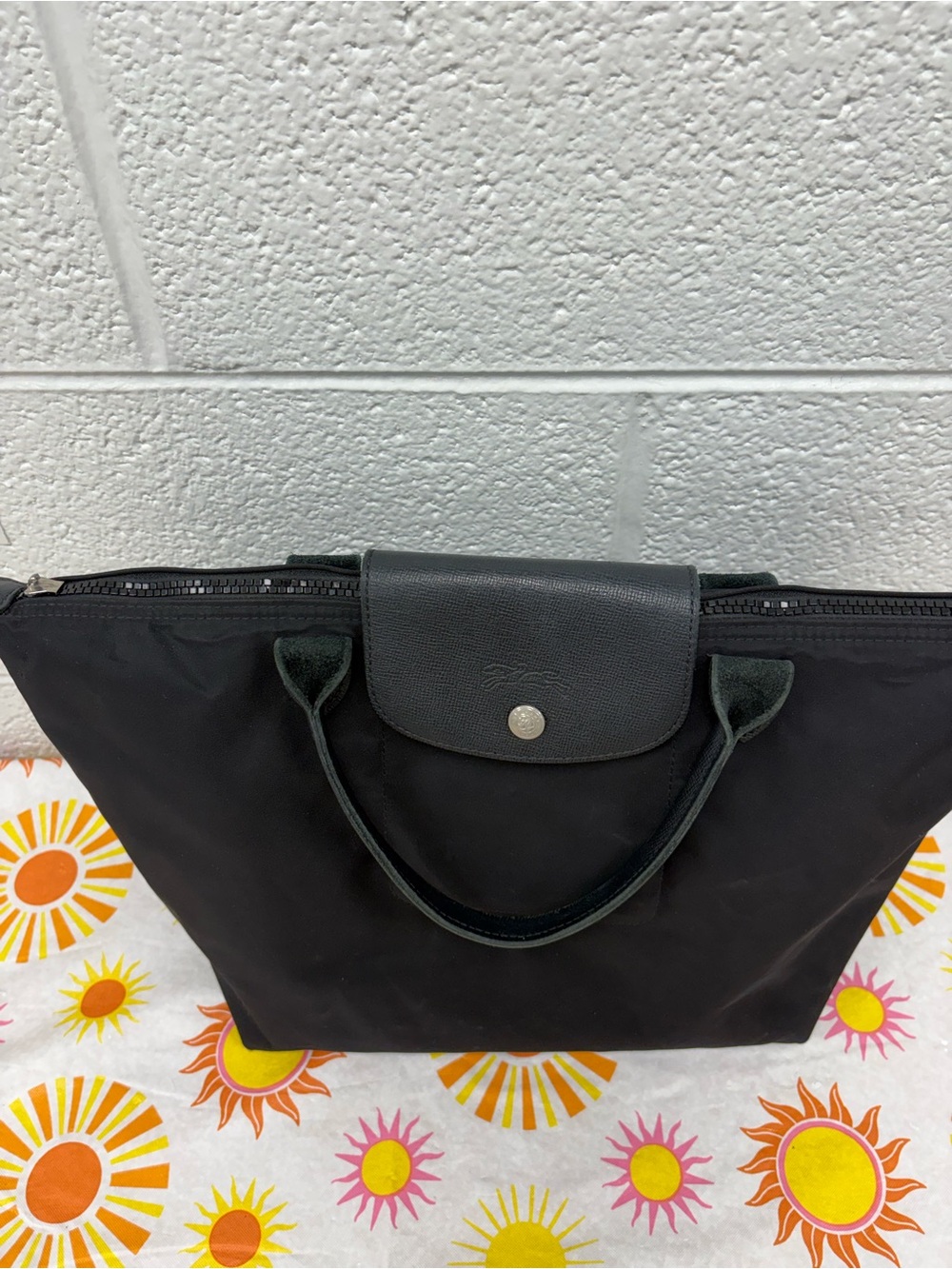Longchamp Le Pliage Néo Medium Satchel Tote Bag - Black (Discontinued) - Picture 10 of 12